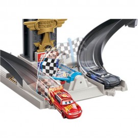 MATTEL CARS RUST-EZE YARIŞ KULESİ GJW42