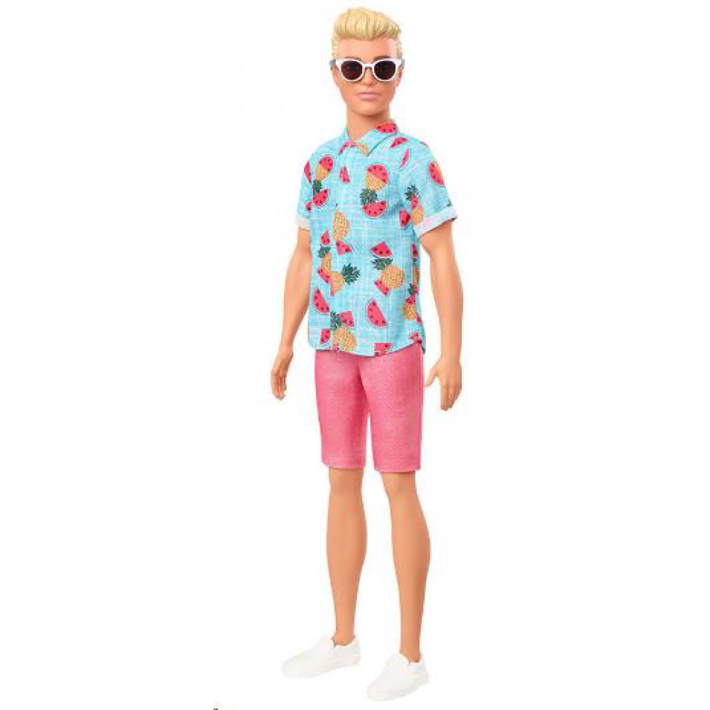 Mattel Barbıe Yakışıklı Yeni Ken Bebekler DWK44