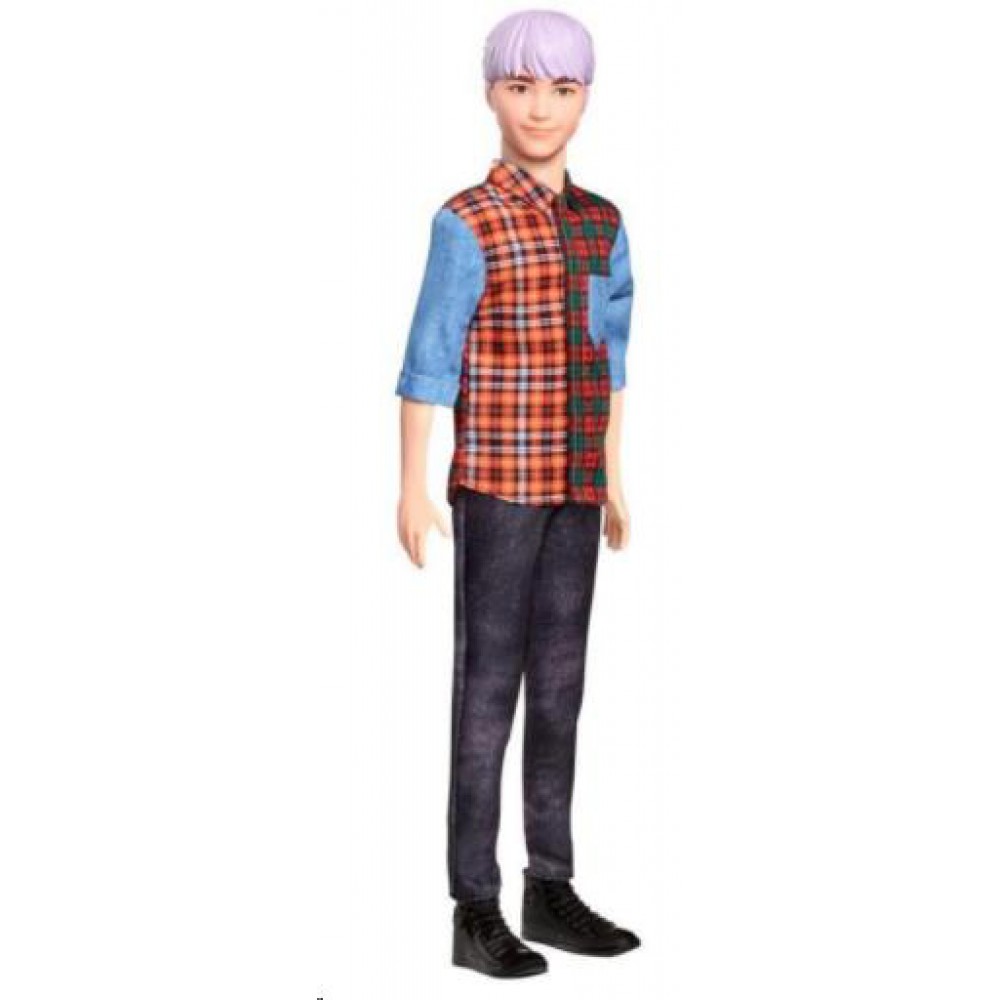 Mattel Barbıe Yakışıklı Yeni Ken Bebekler DWK44